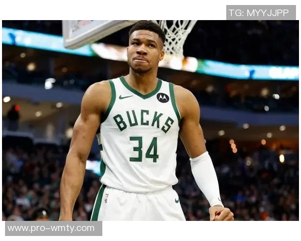 字母哥上半场表现平平仅得10分3板3助2断球队需更强支持